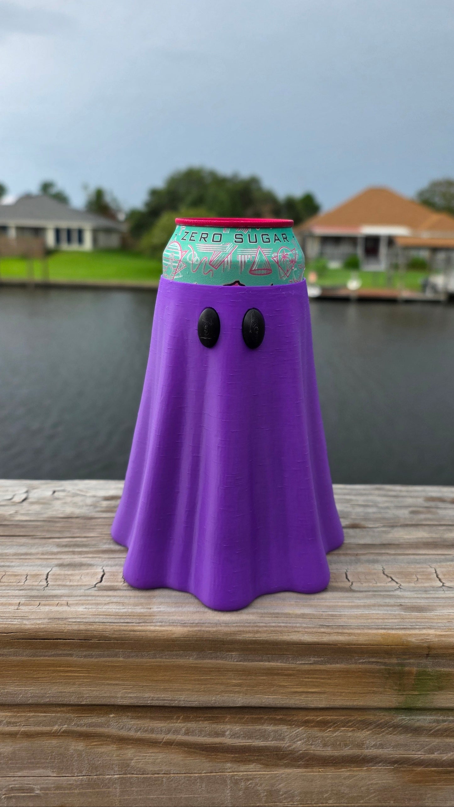 Spooky Can Holder
