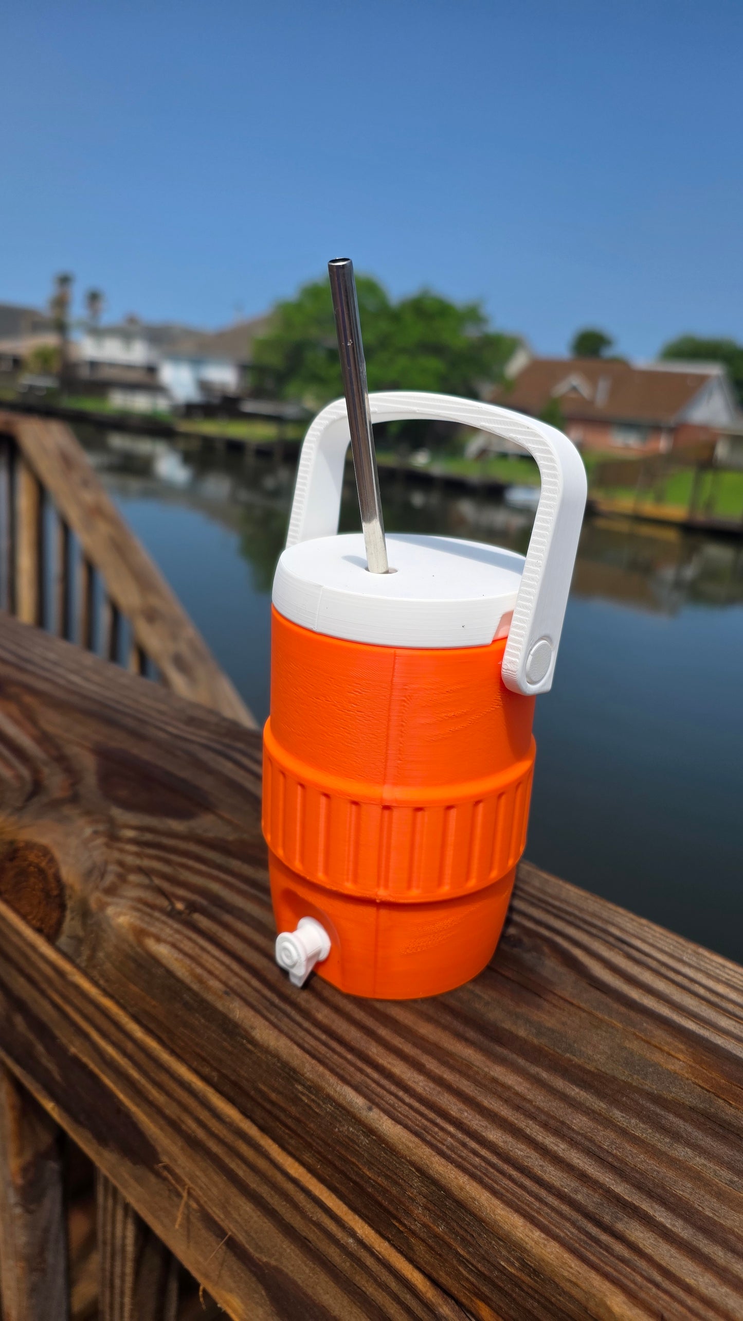 Retro Slim Can Holder