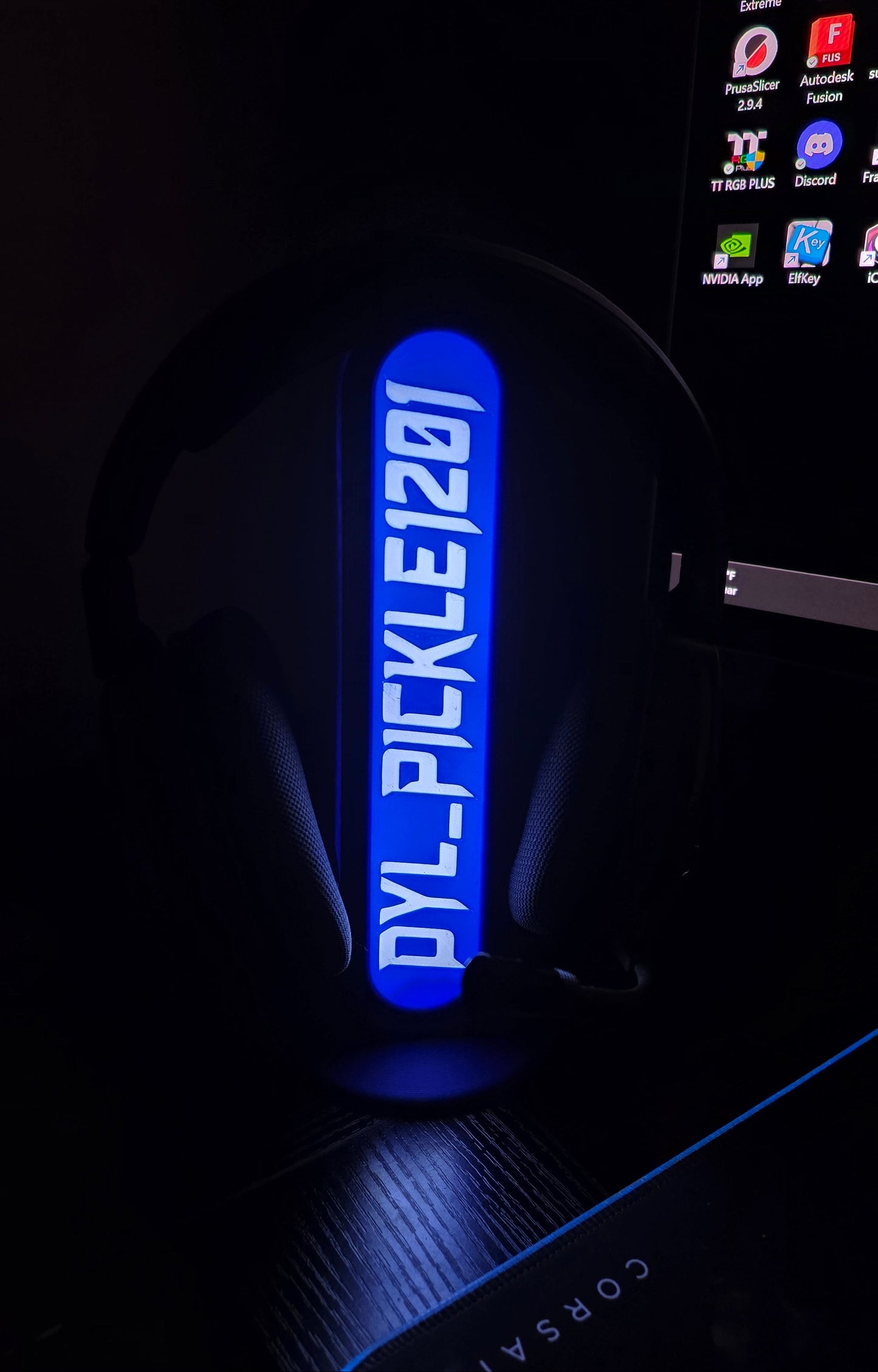 Headphone Stand Lightbox