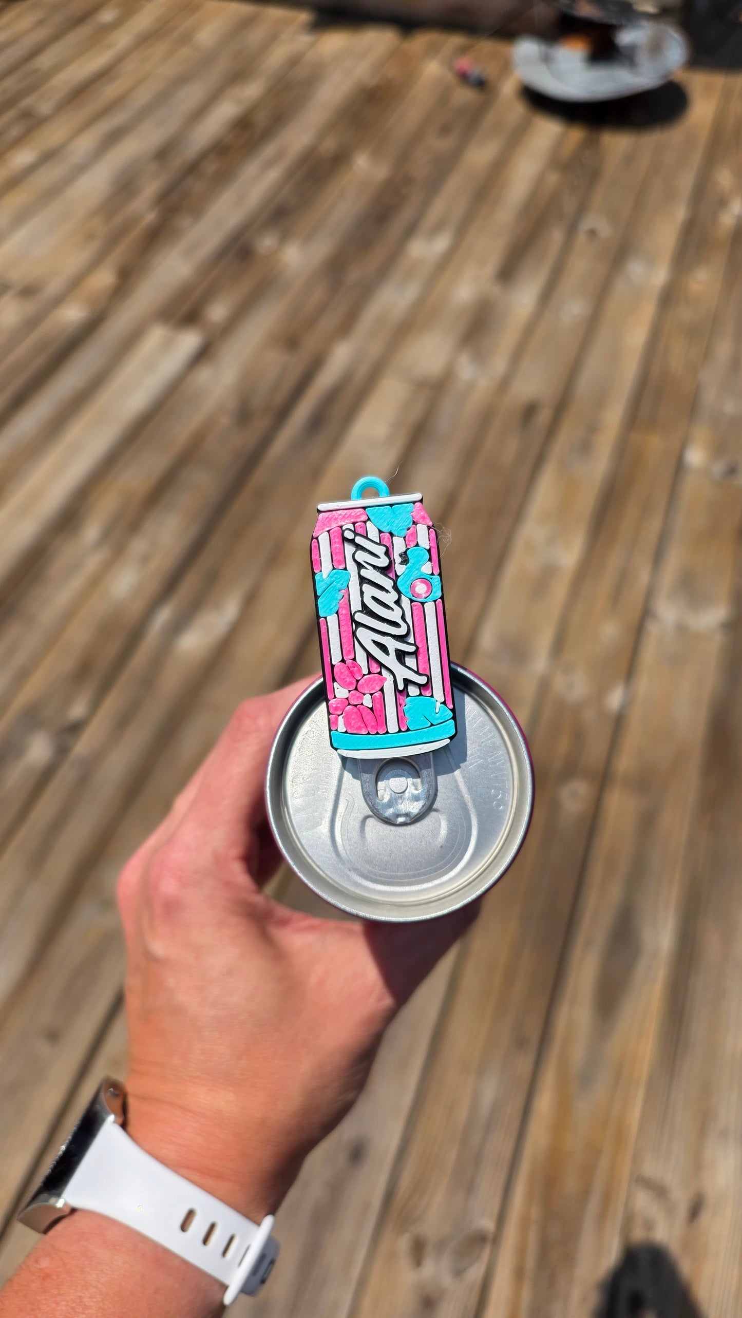 "Nail Saver" - Can Opener
