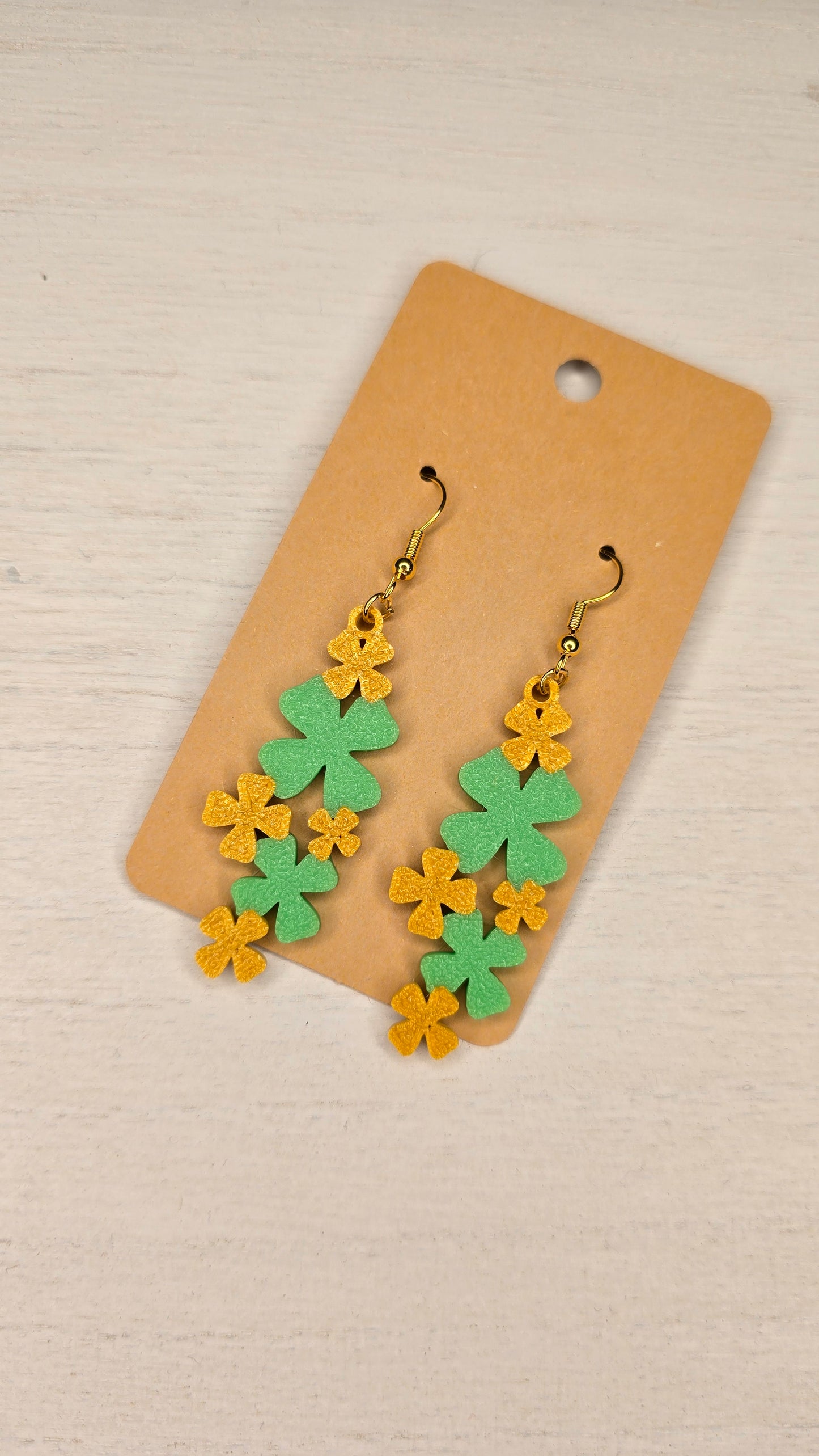 Lucky clover 🍀 earrings